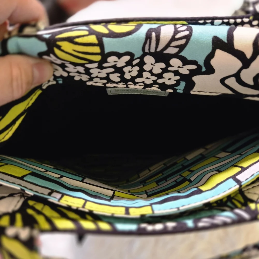 Vera Bradley Laptop Bag Checkpoint‎ Friendly Island Blooms Lime Turquoise Black